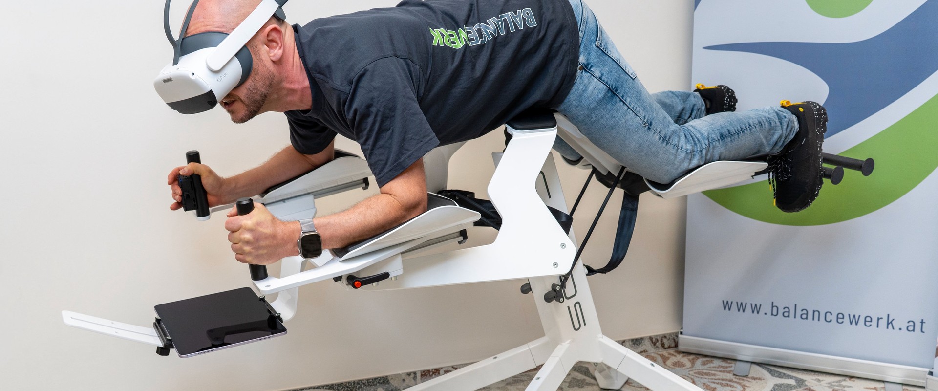 ICAROS Training mit Fokus auf Balance und VR-Erlebnis