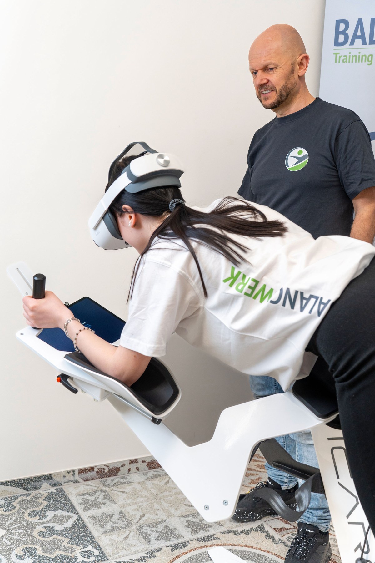 Begleitete VR-Session mit Erklärung durch das Team